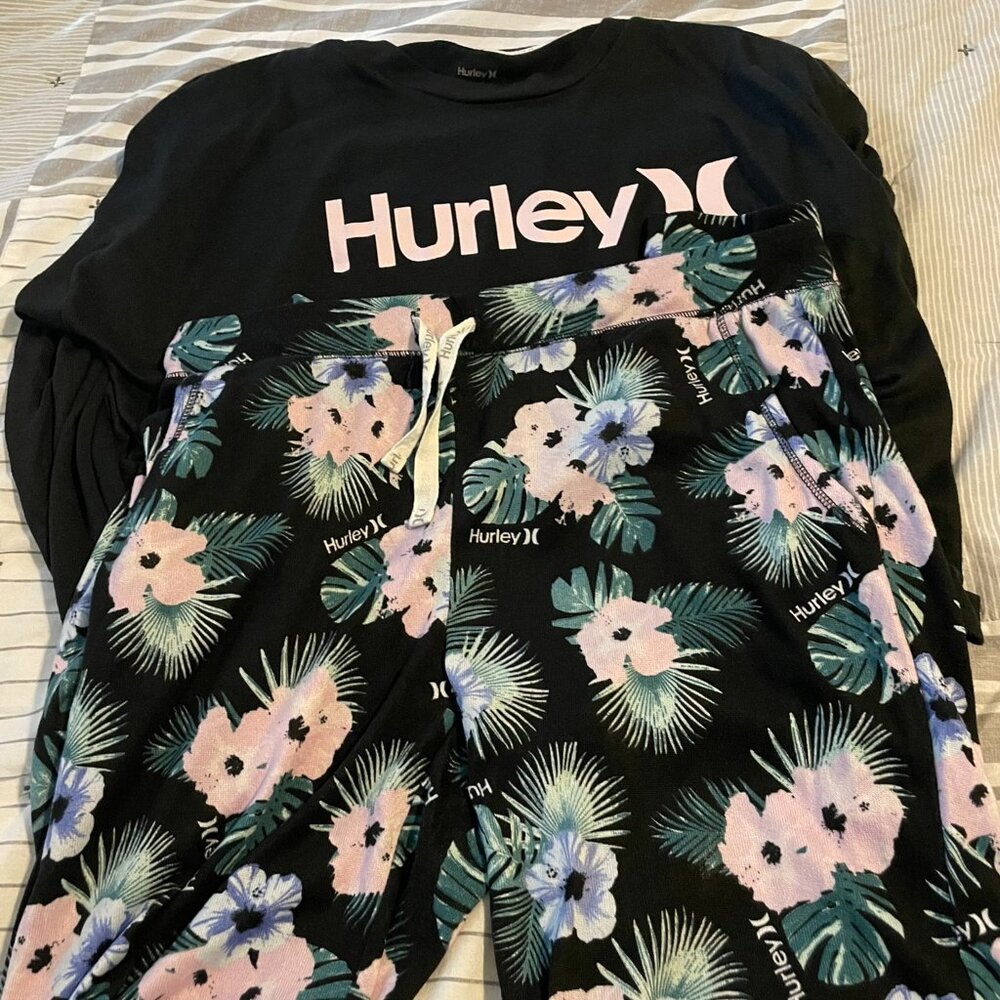Hurley Pajama Lounge Set LN Medium